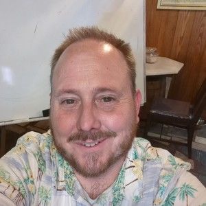 Meet your Posher, Aaron